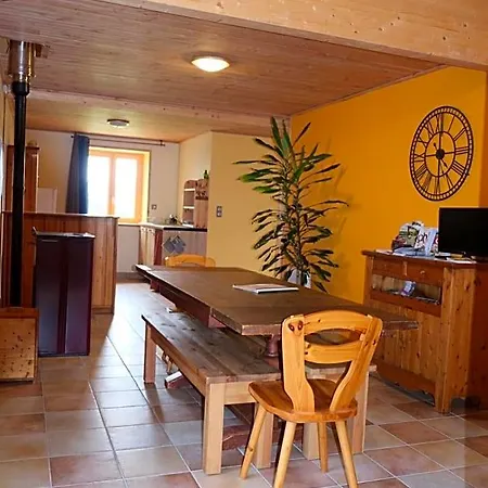 Le Corral D'hote Oda ve Kahvaltı Cheminas